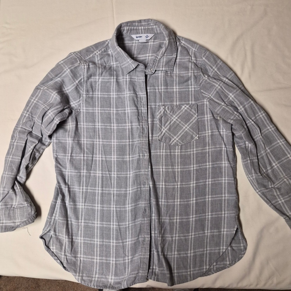 Old Navy The Classic Shirt‎ Womens Large Gray White Plaid Flannel Button Down L